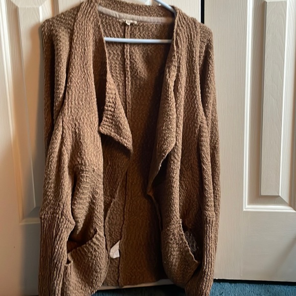 La Miel Cozy Brown Knit Cardigan with Pockets - Picture 3 of 5